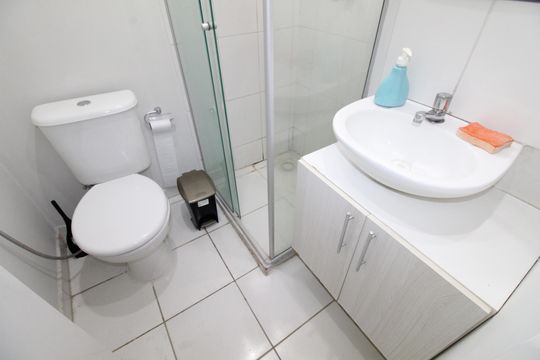 Banheiro de apartamento para alugar com 2 quartos, 50m² em Jardim Americano, São José dos Campos