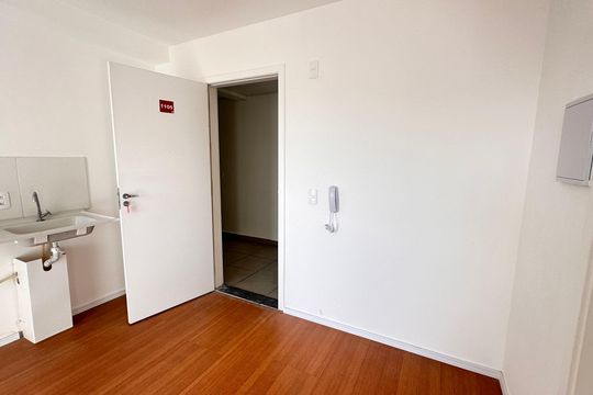 Apartamento à venda com 2 quartos, 28m² em Vila das Belezas, São Paulo