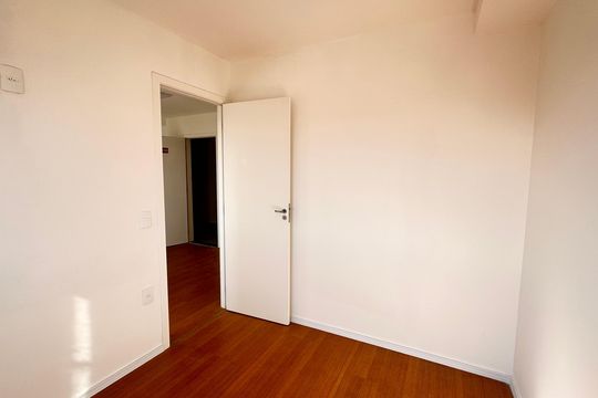 Apartamento à venda com 2 quartos, 28m² em Vila das Belezas, São Paulo