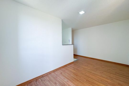 Sala de apartamento para alugar com 2 quartos, 45m² em Bairro da Glória, Contagem