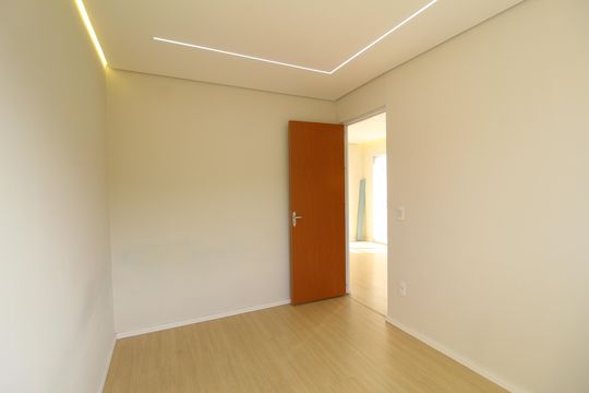 Quarto 1 de apartamento para alugar com 2 quartos, 50m² em Taquara, Rio de Janeiro