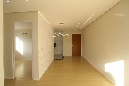 Sala de apartamento para alugar com 2 quartos, 50m² em Taquara, Rio de Janeiro