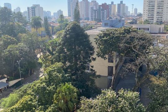 Vista de apartamento à venda com 2 quartos, 55m² em Bosque da Saúde, São Paulo