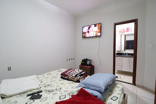 Quarto 2 - Suíte de casa para alugar com 3 quartos, 180m² em Cidade Jardim, Uberlândia