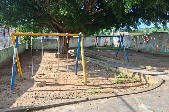 Área externa de apartamento para alugar com 2 quartos, 53m² em Jardim Aracare, Itaquaquecetuba
