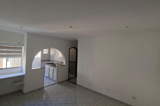 Sala de apartamento para alugar com 2 quartos, 53m² em Jardim Aracare, Itaquaquecetuba