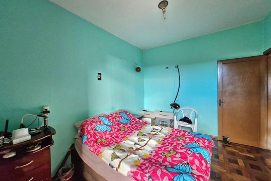 Quarto de apartamento à venda com 2 quartos, 92m² em Navegantes, Porto Alegre