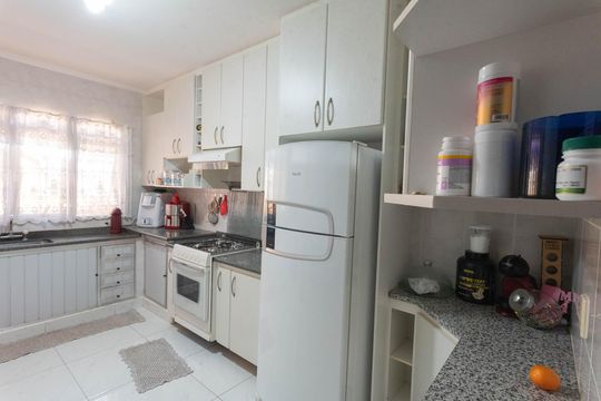 Cozinha de casa à venda com 2 quartos, 127m² em Vila Perseu Leite de Barros, Campinas