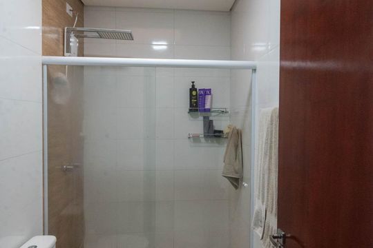 Banheiro de casa à venda com 2 quartos, 127m² em Vila Perseu Leite de Barros, Campinas