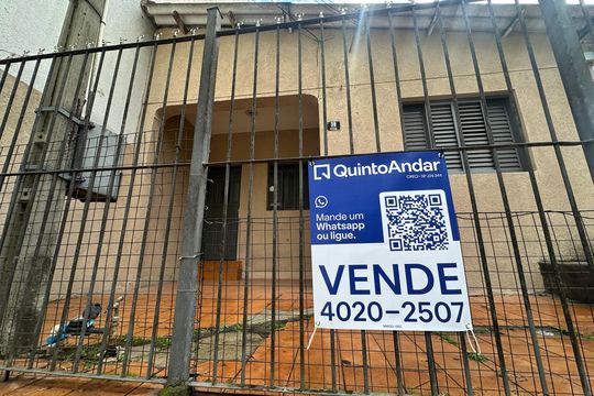 Placa de casa à venda com 3 quartos, 125m² em Centro, Barueri