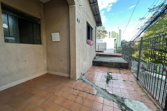 Quintal de casa à venda com 3 quartos, 125m² em Centro, Barueri