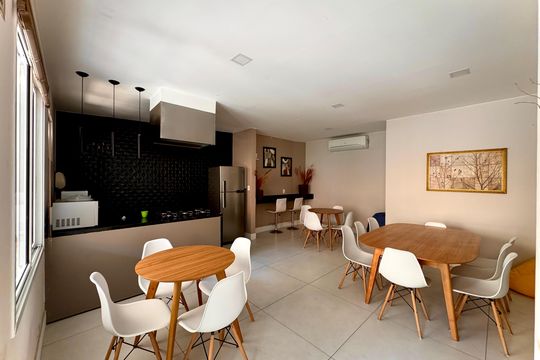 Apartamento para alugar com 2 quartos, 76m² em Laranjeiras, Rio de Janeiro