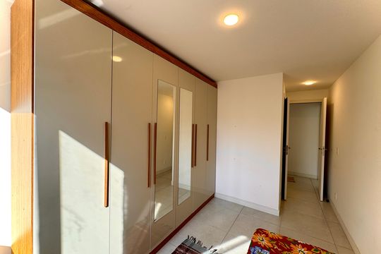 Apartamento para alugar com 2 quartos, 76m² em Laranjeiras, Rio de Janeiro