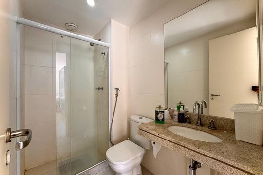 Apartamento para alugar com 2 quartos, 76m² em Laranjeiras, Rio de Janeiro