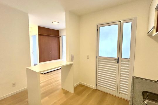 Cozinha de apartamento para alugar com 2 quartos, 44m² em Picanço, Guarulhos