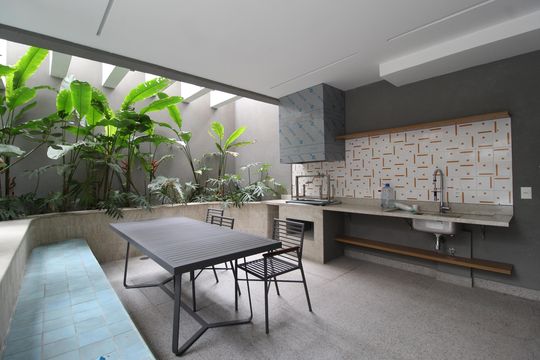 Área Comum - Churrasqueira de kitnet/studio para alugar com 1 quarto, 25m² em Indianópolis, São Paulo