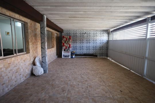Garagem de casa à venda com 3 quartos, 550m² em Bela Vista, Osasco