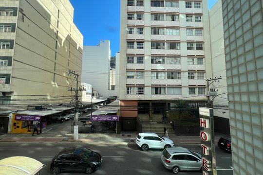 Vista da Suíte de apartamento para alugar com 4 quartos, 182m² em Centro, Juiz de Fora