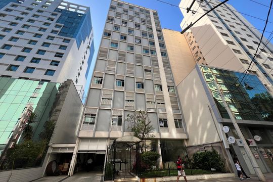 Fachada do Prédio de apartamento para alugar com 4 quartos, 182m² em Centro, Juiz de Fora