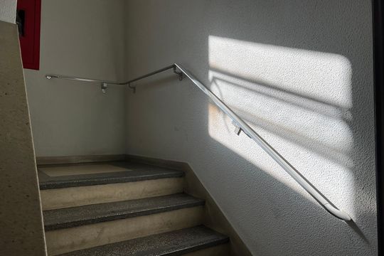 Área comum - Escada de apartamento para alugar com 4 quartos, 182m² em Centro, Juiz de Fora