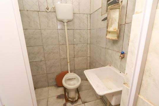 Banheiro de apartamento para alugar com 1 quarto, 60m² em Lapinha, Salvador