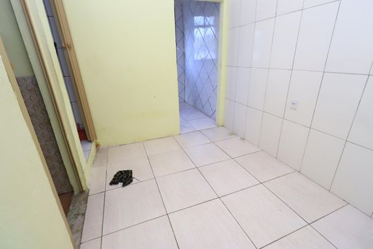 Sala de apartamento para alugar com 2 quartos, 40m² em Lapinha, Salvador