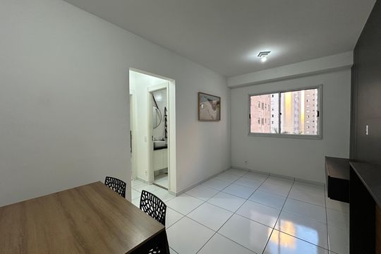 Apartamento para alugar com 2 quartos, 51m² em Centro, Barueri