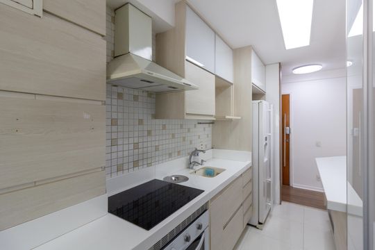 Cozinha de apartamento à venda com 3 quartos, 103m² em Jardim Santa Edwirges, Guarulhos