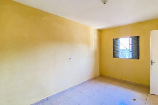 Casa para alugar com 1 quarto, 42m² em Parque Boturussu, São Paulo