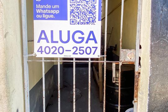 Fachada de casa para alugar com 1 quarto, 42m² em Parque Boturussu, São Paulo