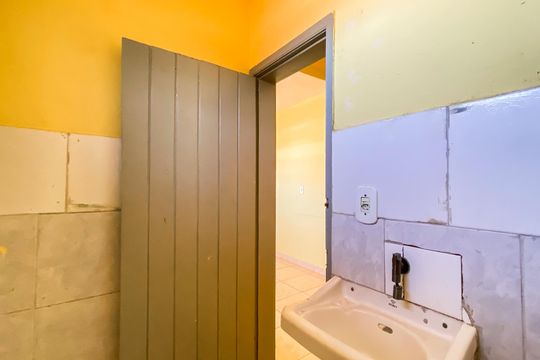 Casa para alugar com 1 quarto, 42m² em Parque Boturussu, São Paulo