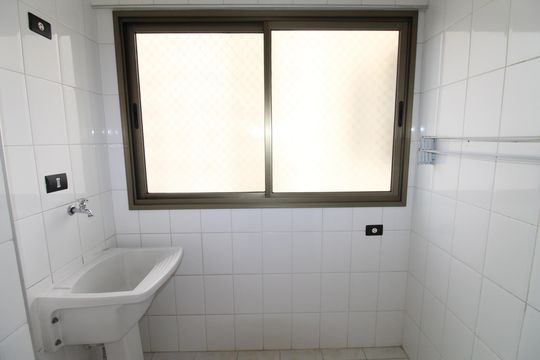 Área de Serviço de apartamento para alugar com 2 quartos, 64m² em Jardim Satélite, São José dos Campos