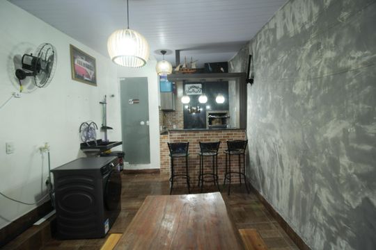 Churrasqueira de casa à venda com 2 quartos, 50m² em Jardim Carombé, São Paulo