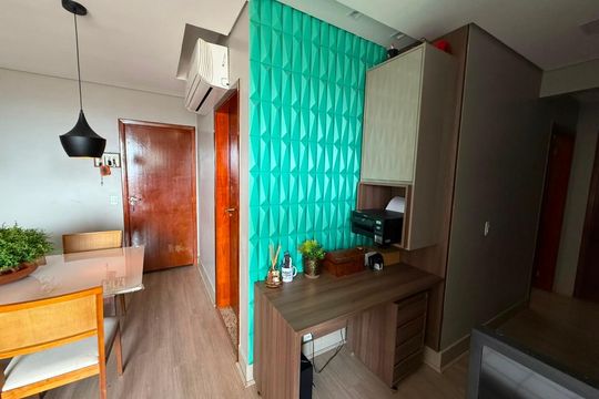 Sala de apartamento à venda com 3 quartos, 89m² em Jardim América, Goiânia