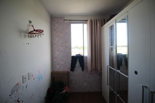 Quarto 2 de apartamento para alugar com 2 quartos, 39m² em Parque Santa Fé, Porto Alegre