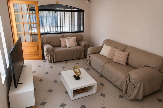 Sala de casa à venda com 3 quartos, 200m² em Vila Granada, São Paulo