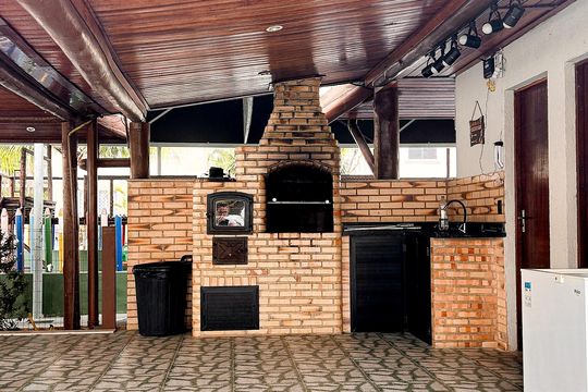 Apartamento para alugar com 2 quartos, 65m² em Jardim Mariléa, Rio das Ostras