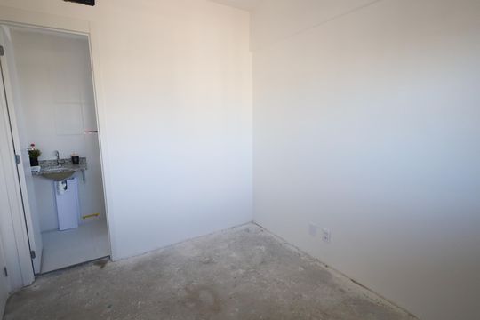 Quarto de apartamento à venda com 1 quarto, 33m² em Presidente Altino, Osasco