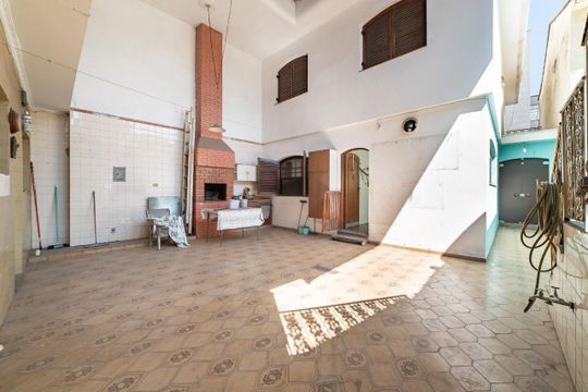Casa à venda com 4 quartos, 288m² em Vila Carrão, São Paulo
