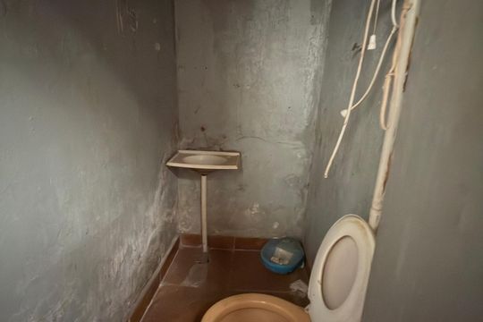 Banheiro 2 de casa à venda com 3 quartos, 50m² em Qnl 24, Brasília