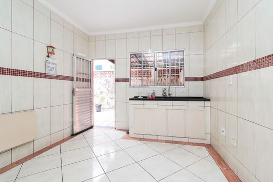 Cozinha de casa para alugar com 3 quartos, 220m² em Vila Nova Curuca, São Paulo