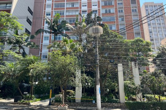 Fachada do Prédio de apartamento para alugar com 3 quartos, 170m² em Perdizes, São Paulo