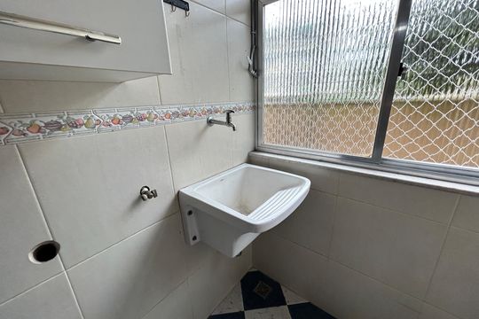 Área de Serviço de apartamento à venda com 2 quartos, 52m² em Jardim Sulacap, Rio de Janeiro