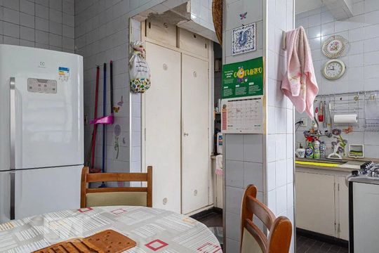 Cozinha de apartamento para alugar com 3 quartos, 336m² em Consolação, São Paulo