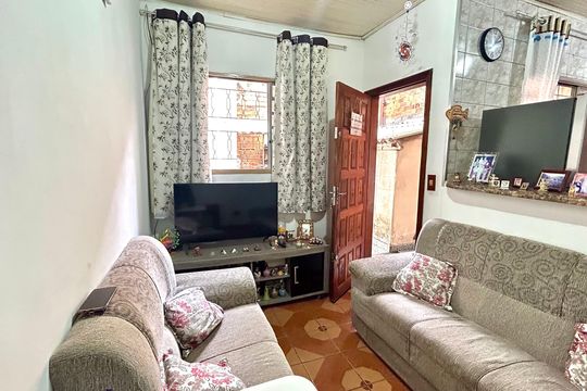 Casa à venda com 7 quartos, 440m² em Vila Renata, Guarulhos