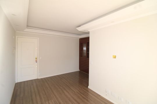 Apartamento para alugar com 2 quartos, 62m² em Parada Inglesa, São Paulo