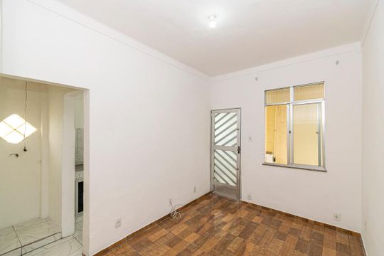 Apartamento para alugar com 2 quartos, 60m² em Olaria, Rio de Janeiro