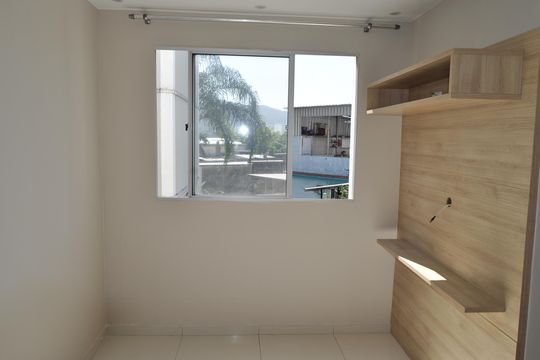 Apartamento para alugar com 2 quartos, 43m² em Tomás Coelho, Rio de Janeiro
