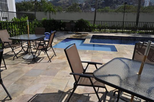 Apartamento para alugar com 2 quartos, 43m² em Tomás Coelho, Rio de Janeiro
