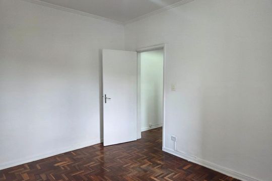 Quarto de apartamento à venda com 1 quarto, 48m² em Vila Sao Vicente, São Paulo